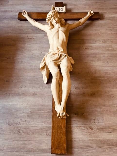 FULL SIZE 1800S COMPOSITION AND OAK CHURCH CRUICIFIX. 126cm x 218cm