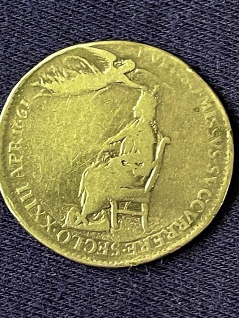 RARE, KING CHARLES II, OFFICIAL CORONATION SOLID SILVER MEDAL 1661 BY THOMAS SIMON.