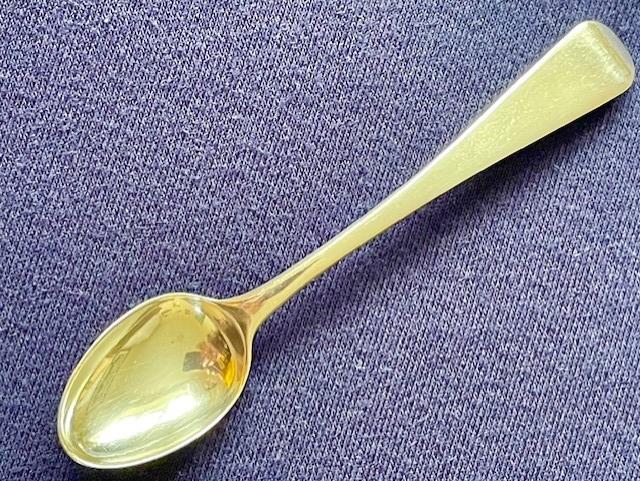 A FINE ENGLISH STERLING SILVER GEORGIAN 1813 SNUFF SPOON