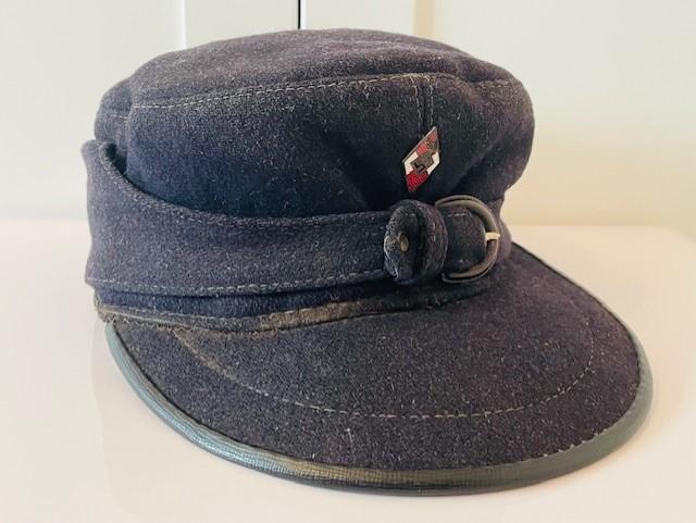 TOTALLY ORIGINAL AND UNTOUCHED WWII GERMAN HJ/DJ BLACK SKI CAP WITH DIAMOND