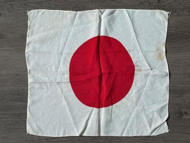 WONDFERFUL WWII SILK RED MEATBALL NATIONAL FLAG