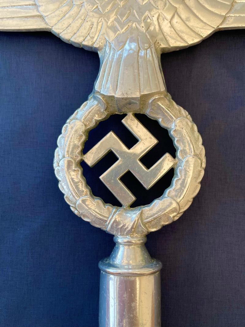 FANTASTIC ORIGINAL 1930s WWII GERMAN NSDAP POLITICAL LEADERS FLAG POLE EAGLE FINIAL