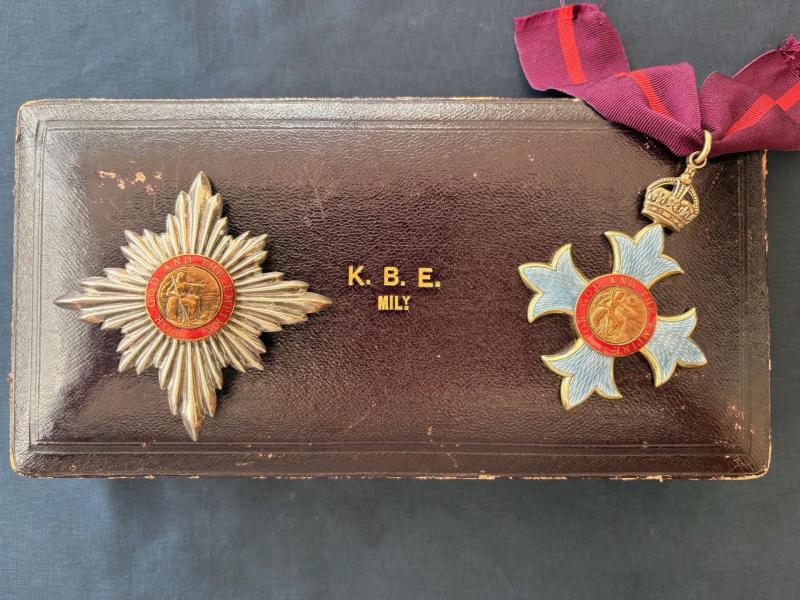 KBE 1st Type MILITARY 1916 KNIGHTHOOD, ORDER OF THE BRITISH EMPIRE SET.